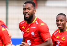 «Panique dans l’avion», roquette dans le ciel… Le périple d’un footballeur haïtien pour quitter l’Iran et rentrer en France